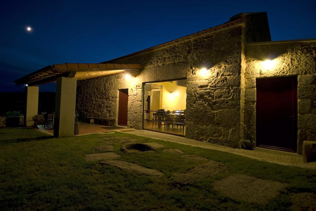 Casa Entre-Palheiros E Casa Do Canastro Montalegre Cameră foto