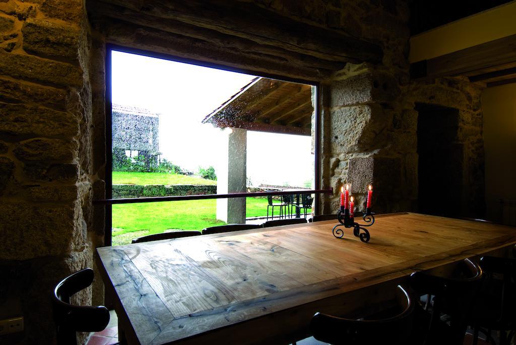 Casa Entre-Palheiros E Casa Do Canastro Montalegre Cameră foto