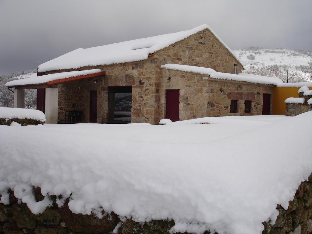 Casa Entre-Palheiros E Casa Do Canastro Montalegre Exterior foto